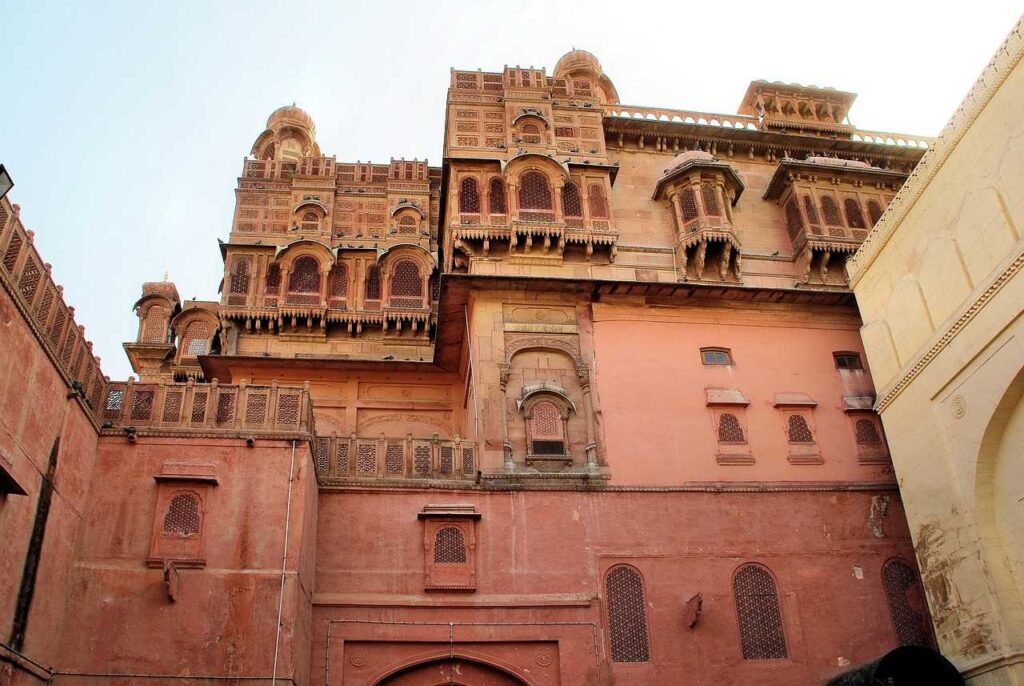 10-Day Rajasthan Tour Package By Car With Private Driver