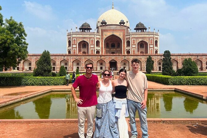 Private Tour Guide of Old and New Delhi